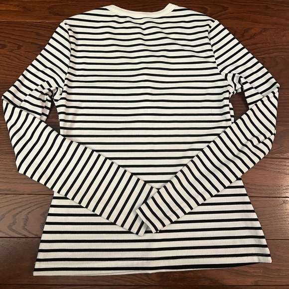Women’s Black and White Striped Shirt SHEIN Size Medium NWOT - Picture 5 of 5